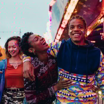 friends-at-street-fair